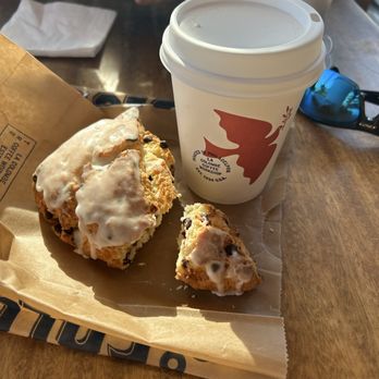 La Colombe - Coffee & Tea Near Me - Philadelphia, Pennsylvania