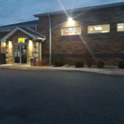Cask-N- Cellar Liquors