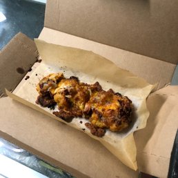 This is supposed to be a bbq sandwich...... It's chicken cheese and barbecue sauce thrown brown on a paper in a box....