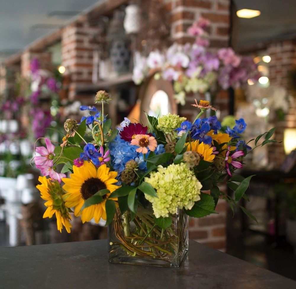 MITCH’S FLOWERS Updated September 2024 112 Photos & 41 Reviews