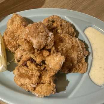 Izakaya Harumi - Chicken karaage was moist. - Hawaiian Near Me - Honolulu, Hawaii