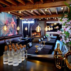 The Jasmine Bar - Warm and inviting space