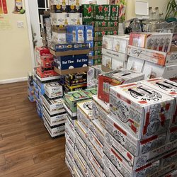 D&L Dumont Liquor