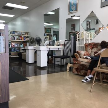 Kings beauty salon - Nail station - Hair Salons Near Me - Houston, Texas Kings beauty salon - Nail station - Hair Salons Near Me - Houston, Texas