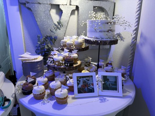LoveLee Bakeshop by null