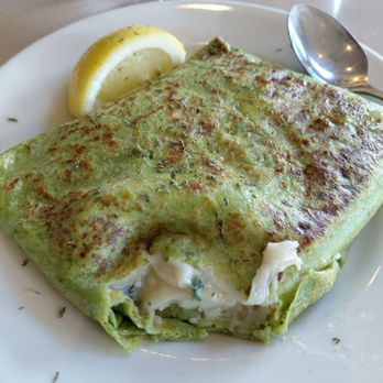Danielle's Crêperie - Crab and spinach crepe with spinach batter - Creperies Near Me - Sacramento, California