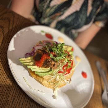 Domingo - Tuna Tostada - Cocktail Bars Near Me - San Antonio, Texas