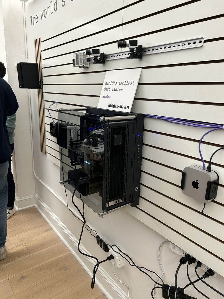 Lil Data Center