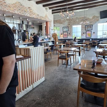 Tropical Smokehouse - Dining area - Barbeque Near Me - West Palm Beach, Florida Tropical Smokehouse - Dining area - Barbeque Near Me - West Palm Beach, Florida