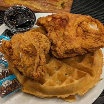 Five Sisters Blues Cafe - Southern Near Me - Pensacola, Florida