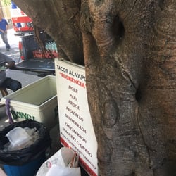 Tacos al Vapor Florencia - El menú
