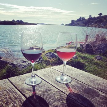 Tasting by the Sea Wine Bar - Wine Bars Near Me - Jenner, California Tasting by the Sea Wine Bar - Wine Bars Near Me - Jenner, California