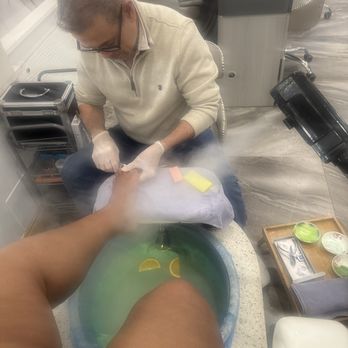 Velvet Nail Bar - VIP reflexology pedicure - Nail Salons Near Me - Oviedo, Florida Velvet Nail Bar - VIP reflexology pedicure - Nail Salons Near Me - Oviedo, Florida