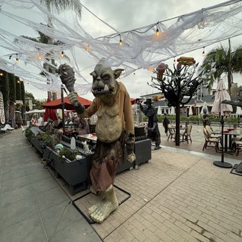 Barbarella Restaurant & Bar - Excellent Halloween decor. - Breakfast & Brunch Near Me - Playa La Jolla, California Barbarella Restaurant & Bar - Excellent Halloween decor. - Breakfast & Brunch Near Me - Playa La Jolla, California