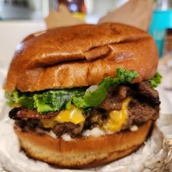 Chuck’s BBQ Restaurant - Bacon Cheeseburger