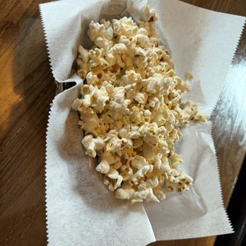 Anchor Tavern - Popcorn starter for the table - Bars Near Me - Belmar, New Jersey