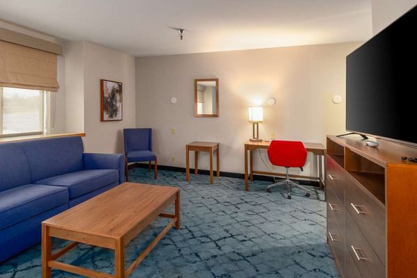 Red Lion Hotel Templin's on the River by null