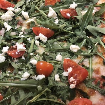 Lechuga - Pizza Near Me - Barcelona, B Lechuga - Pizza Near Me - Barcelona, B