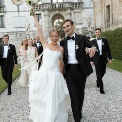Lovely Bride - Payton wearing our SAINT 'Marie' gown