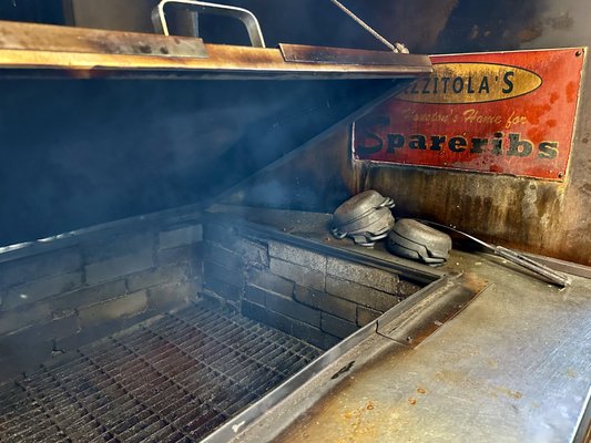 Pizzitola’s Heritage BBQ by null