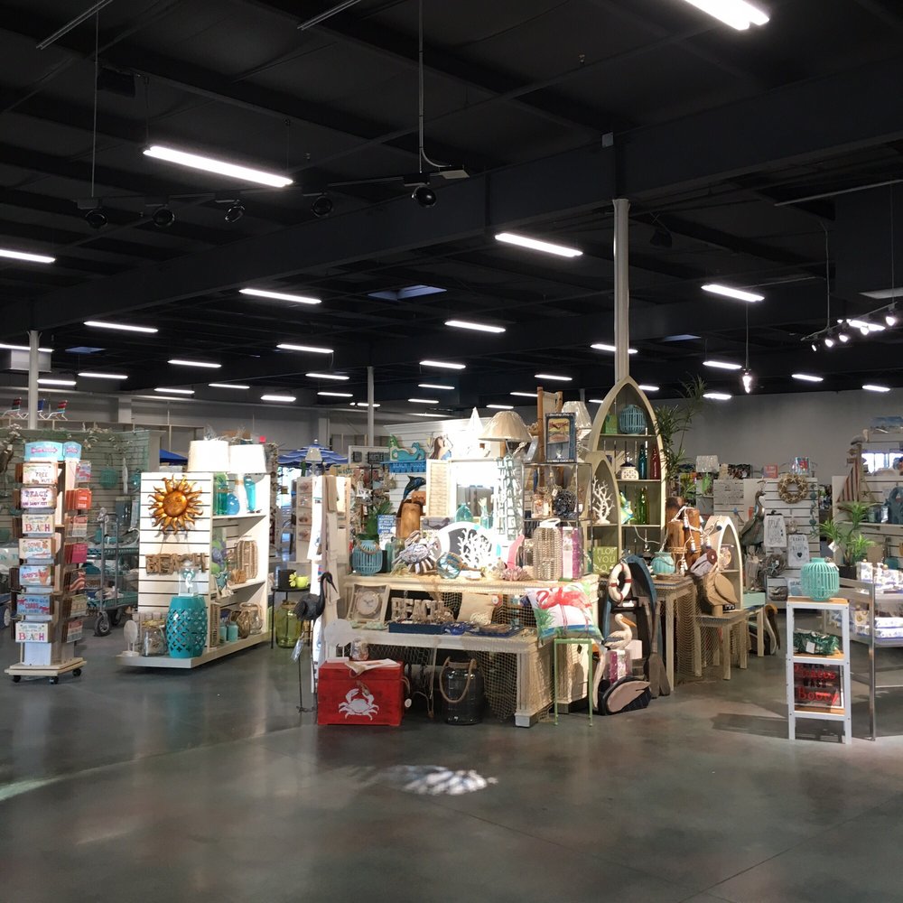 Anderson's - Virginia Beach - Inside - Accessories Near Me - Virginia Beach, Virginia