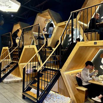 Kyuramen x TBaar - Honeycomb Dinning Area - Ramen Near Me - Vernon Hills, Illinois Kyuramen x TBaar - Honeycomb Dinning Area - Ramen Near Me - Vernon Hills, Illinois