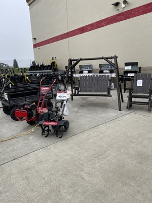 Tractor Supply Sutherlin Oregon