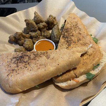 Green Seed Vegan - Zen panini with cauliflower nuggets - Vegan Near Me - Houston, Texas