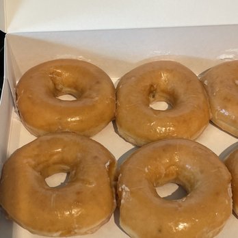 Krispy Kreme - Traditional Glazed - Donuts Near Me - Deerfield Beach, Florida