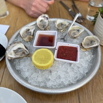 Roe Seafood Restaurant - Oysters - Seafood Near Me - Long Beach, California Roe Seafood Restaurant - Oysters - Seafood Near Me - Long Beach, California
