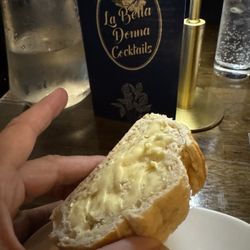 La Bella Donna - Excellent Fresh bread