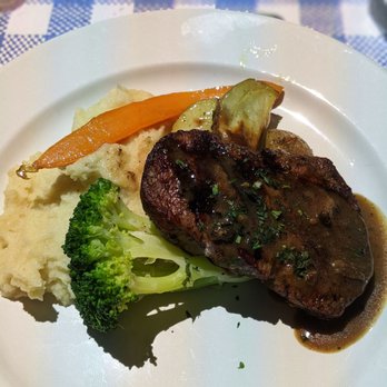 Le Petit Chef - Filet mignon au poivre....delicious! - Dinner Theater Near Me - Richmond Hill, Ontario Le Petit Chef - Filet mignon au poivre....delicious! - Dinner Theater Near Me - Richmond Hill, Ontario