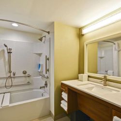 Home2 Suites by Hilton Opelika Auburn - Guest room