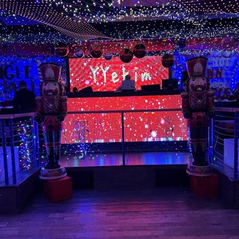 Frosty's Christmas Bar - Dj booth - Pop-Up Restaurants Near Me - New York, New York Frosty's Christmas Bar - Dj booth - Pop-Up Restaurants Near Me - New York, New York