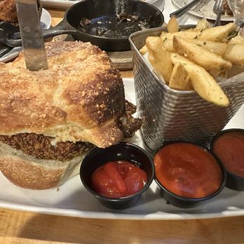 Capital Craft - Garlic Knot Chicken Parm - Pizza Near Me - Green Brook, New Jersey