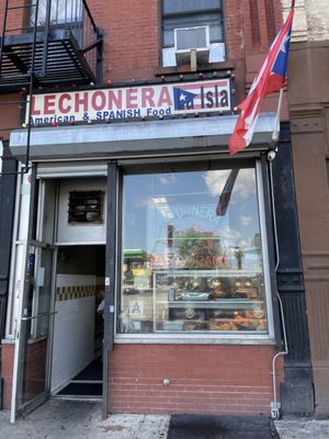 La Pequeña Lechonera inc by null