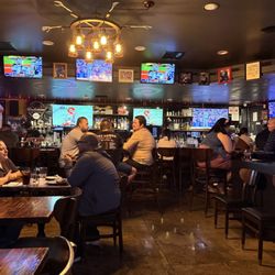 Shipmates Restaurant & Sports Bar - Look at all those TV's!