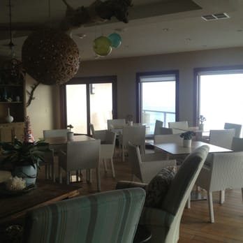 Beach Terrace - Breakfast room / lounge. - Hotels Near Me - Carlsbad, California Beach Terrace - Breakfast room / lounge. - Hotels Near Me - Carlsbad, California