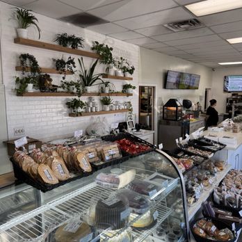 Gemmae Bake Shop - Bakeries Near Me - Long Beach, California