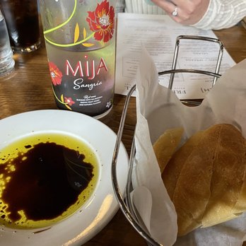 Fresco Grill - Bread with Balsamic Vinegar and Oil - Italian Near Me - Bonsall, California Fresco Grill - Bread with Balsamic Vinegar and Oil - Italian Near Me - Bonsall, California