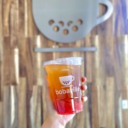 Bobaville - Strawberry fruit tea (07/2024)