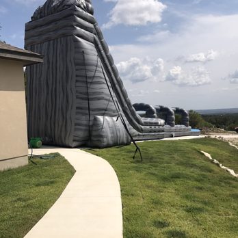 Jump N Slide Texas - Super tall!  Wow. - Party Equipment Rentals Near Me - Kirby, Texas