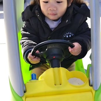 sky day care - Child Care & Day Care Near Me - San Bruno, California