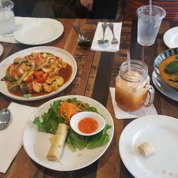District Thai - Good presentation - Thai Near Me - York, Pennsylvania District Thai - Good presentation - Thai Near Me - York, Pennsylvania