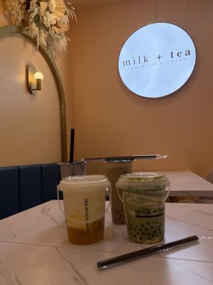 Milk+Tea by null