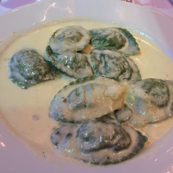 Il Pastaio - Agnellotti - Italian Near Me - Beverly Hills, California Il Pastaio - Agnellotti - Italian Near Me - Beverly Hills, California