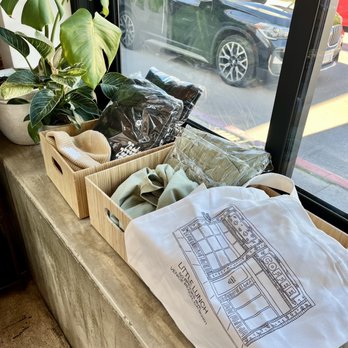 Little Lunch Coffee - some cute merch! - Cafes Near Me - Venice, California Little Lunch Coffee - some cute merch! - Cafes Near Me - Venice, California