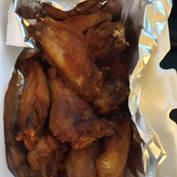Pizza 7 - Medium wings, extra well done. - Pizza Near Me - Saratoga Springs, New York Pizza 7 - Medium wings, extra well done. - Pizza Near Me - Saratoga Springs, New York