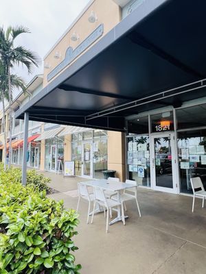 Gilbert's 17th Street Grill by null