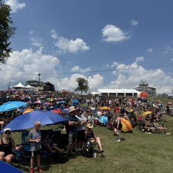 Red Bud Track'n Trail